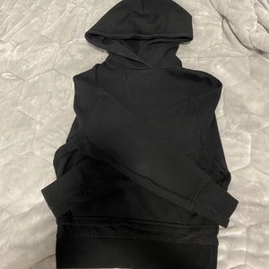 LULULEMON women’s hoodie size 4